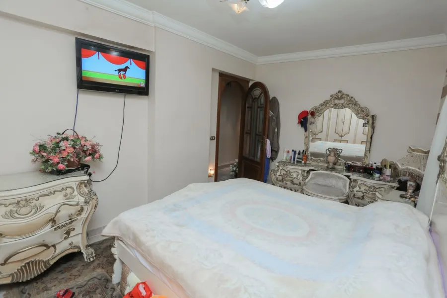 Apartment for sale 165m Louran (Near to Abo Qir St.)