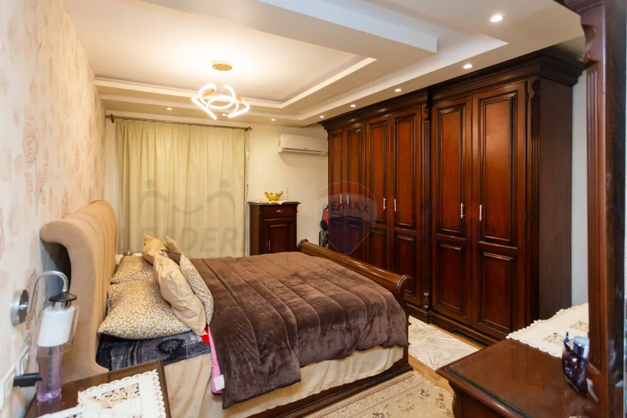 Apartment for sale 180 m Loran (Abu Qir St.)