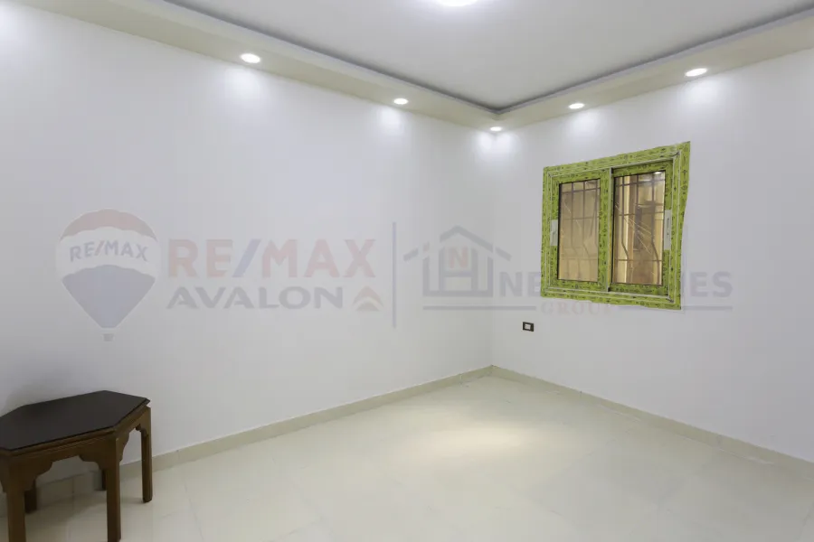 شقة للبيع 100 م سموحة (تعاونيات سموحة)