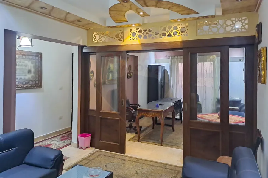 شقة إداري للبيع 150 م سموحة الجديدة (بجوار نادي الإتحاد) - تصلح سكني