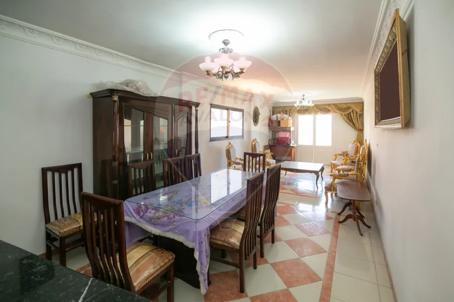 Apartment for sale 150 m Cleopatra (Steps from the sea)
