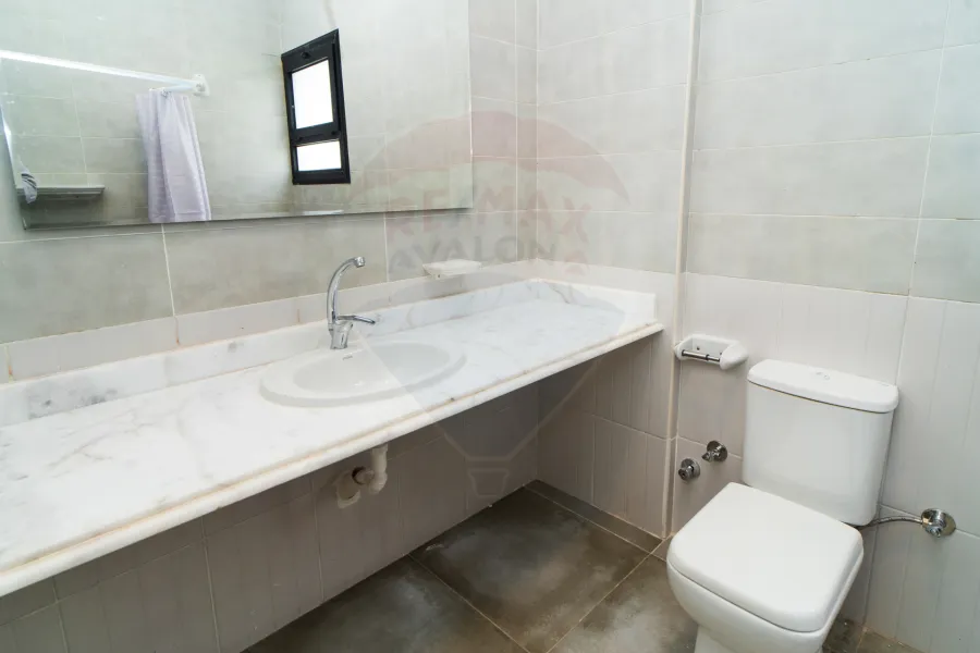 فيلا للبيع 375 م كينج مريوط (كومباوند الواحة الخضراء)