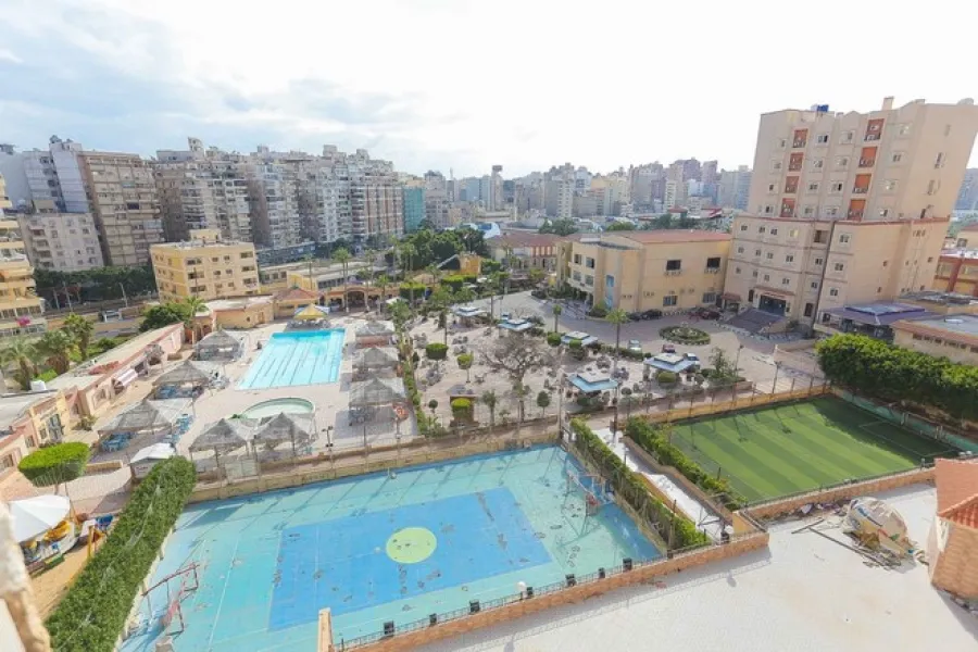 شقة للبيع 252م مصطفى كامل -عمارات الضباط الأستثمارى