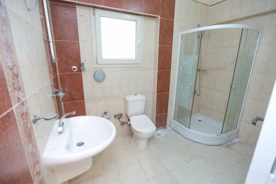 شقة للبيع 260م وابور المياه (ش محمد مسعود)