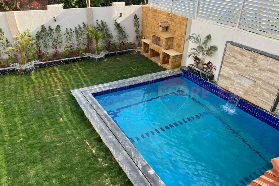 فيلا ستاند الون للبيع 520 م كينج مريوط (ش رشيد محمد رشيد)