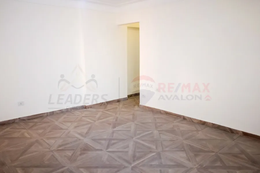 Apartment for sale 180 m Kafr Abdo (off Abu Qir St.)