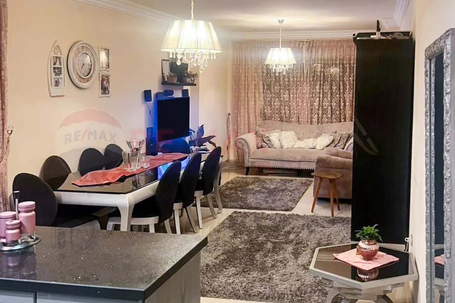 Apartment for sale 100 m in Camp Shizar (the second number from the sea)