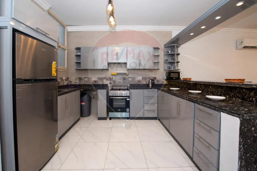 Chalet for sale (Hacienda Bay) 235 m