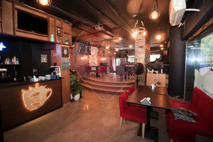 Shop for sale 118 m Rushdi (directly on the tram)