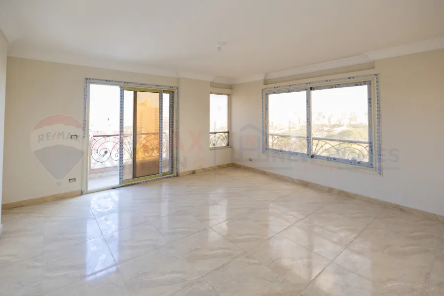 شقة للإيجار 185 م الإبراهيمية (خطوات من نادي سبورتنج)