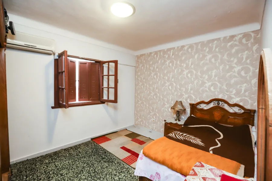 Duplex apartment for sale 120m El-Mandra (Idris St.)