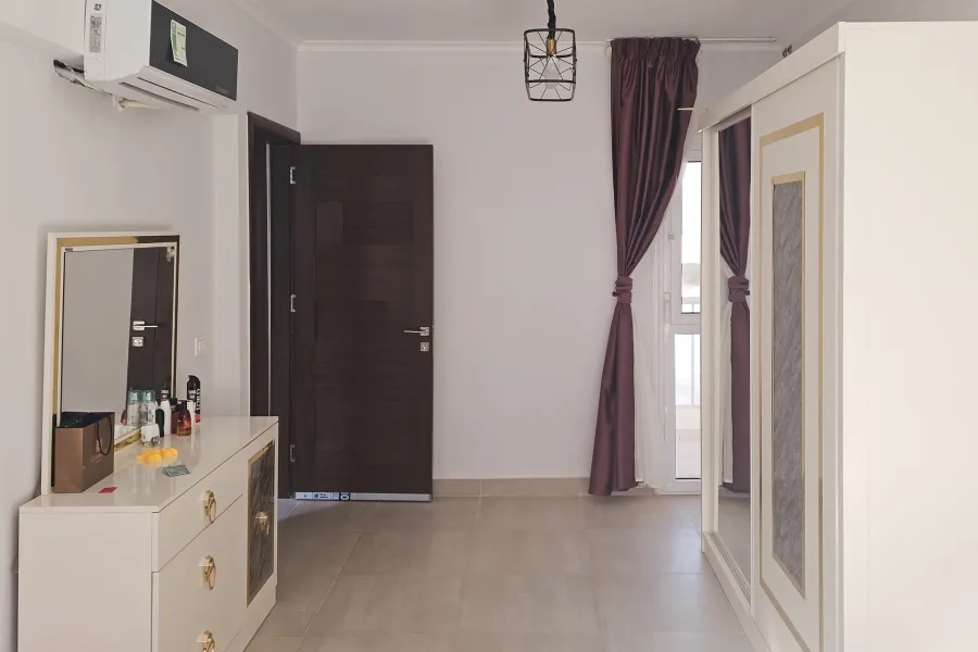 شاليه للبيع (سي فيو) 105 م