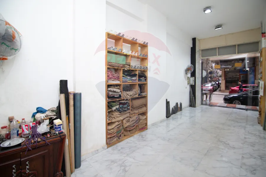 Shop for sale 48 m net Sidi Bishr (Branched from Gamal Abdel Nasser next to El Loualoaa Butchery)