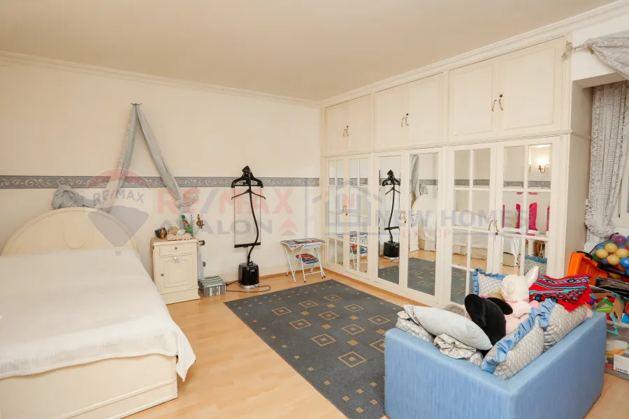 Duplex apartment for sale 400 m Roushdy (branched from Syria st.)