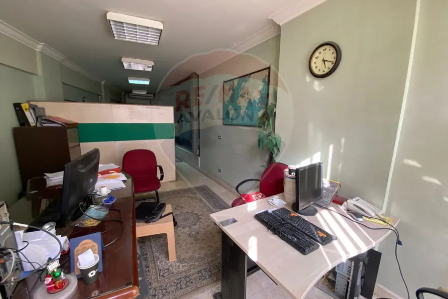 شقة للبيع 285 م سموحة (كوبري 14 مايو)