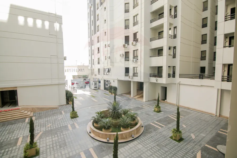 شقة للبيع 149 م سموحة (ايست تاورز)