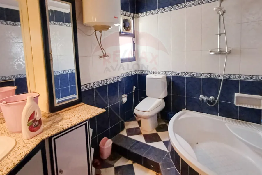 Apartment for rent 155 m Louran ( steps from El-Aqbal st. )