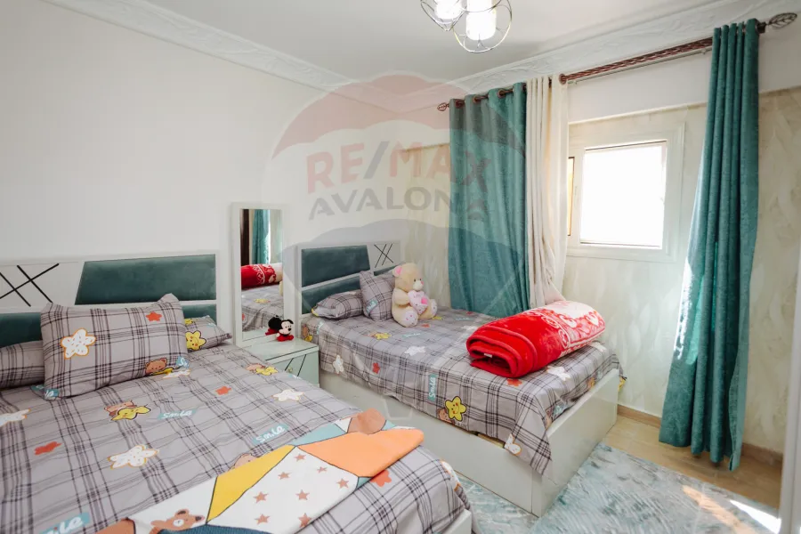 شقة للبيع 150 م راس التين (ش فرنسا)