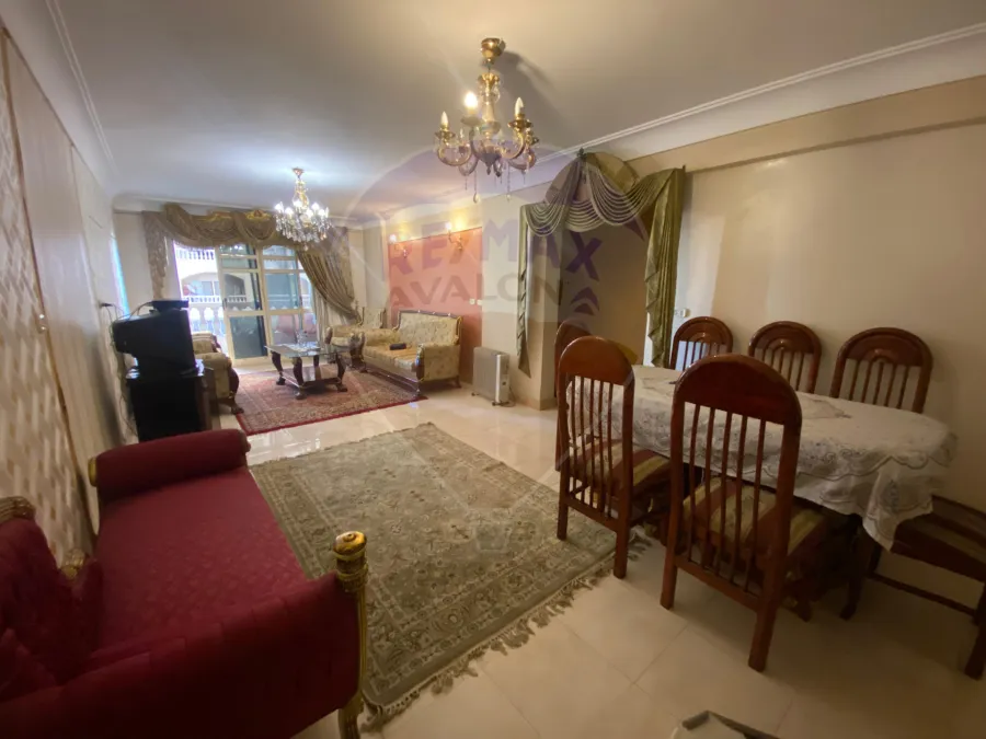 شقة للايجار المفروش 170 م محرم بك (حي محرم باشا)