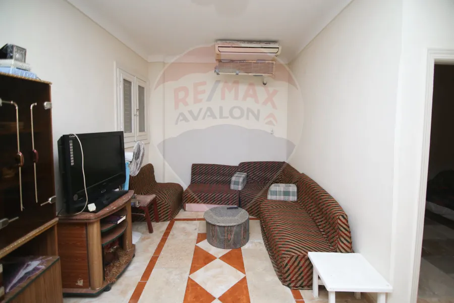 فيلا ستاند الون للبيع (حورس) 200 م