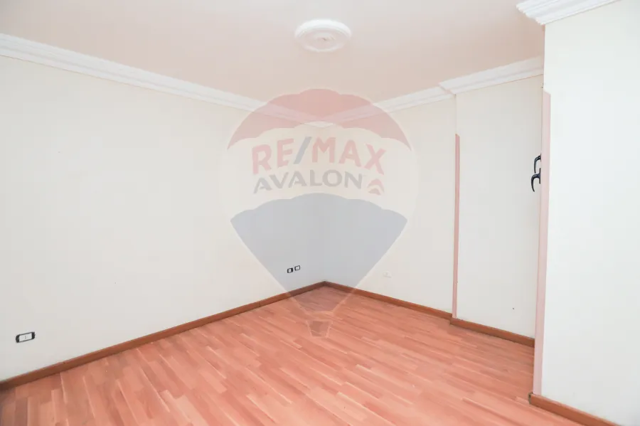 Apartment For Sale 140 m Zezenia ( Behind Elec Company - Steps From Abo Qer St.)