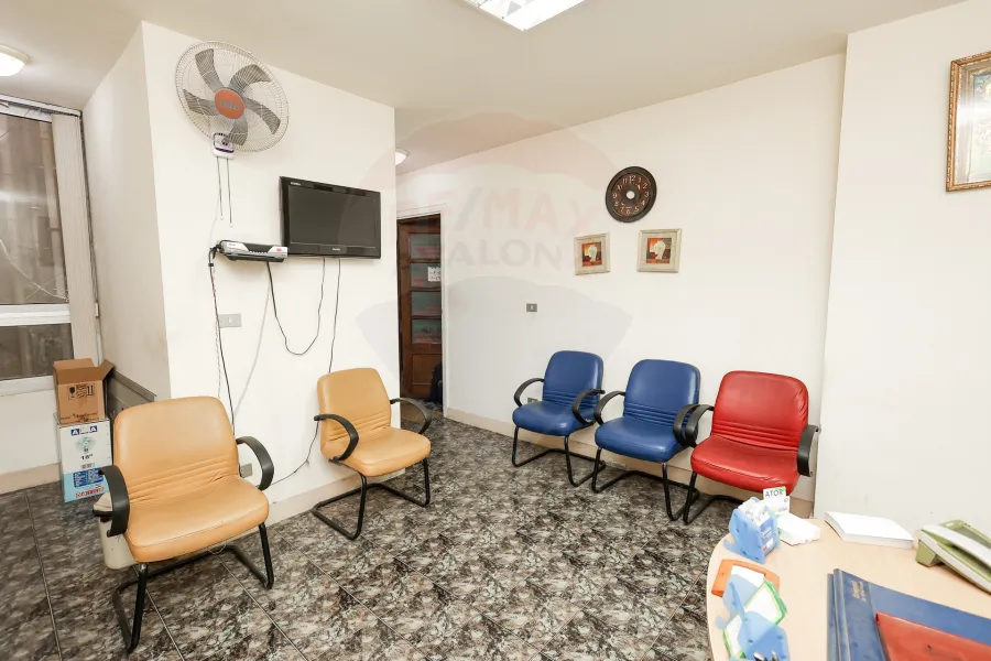 شقة إدارى للبيع 65 م مصطفى كامل (ش أحمد شوقى) - تصلح عيادة أو أى نشاط إدارى