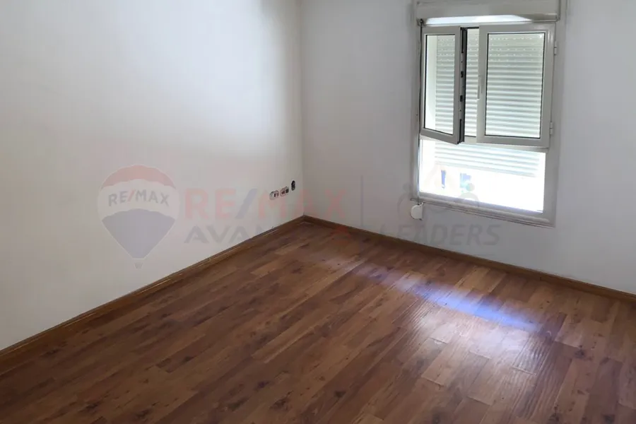 Apartment for rent 210 m Wabour El Mayah (Galal El Desouky St.)