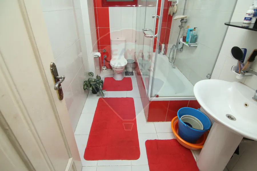 شقة للبيع 125 م كليوباترا (ثاني نمرة من البحر)