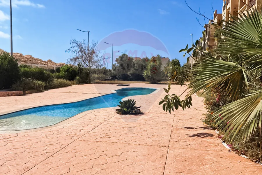 Chalet for sale (Emirates Heights) Ras El-Hekma 100 m