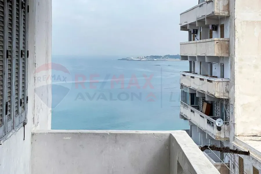 Apartment for sale 100 m in Miami (directly on the sea)