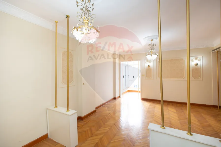 Apartment for sale 115 m Sidi Bishr Bahri (directly on the tram)