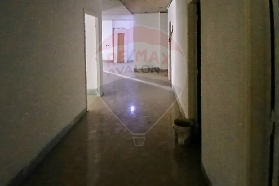Administrative headquarters for rent 410 m Roushdy (Abu Qir St.)