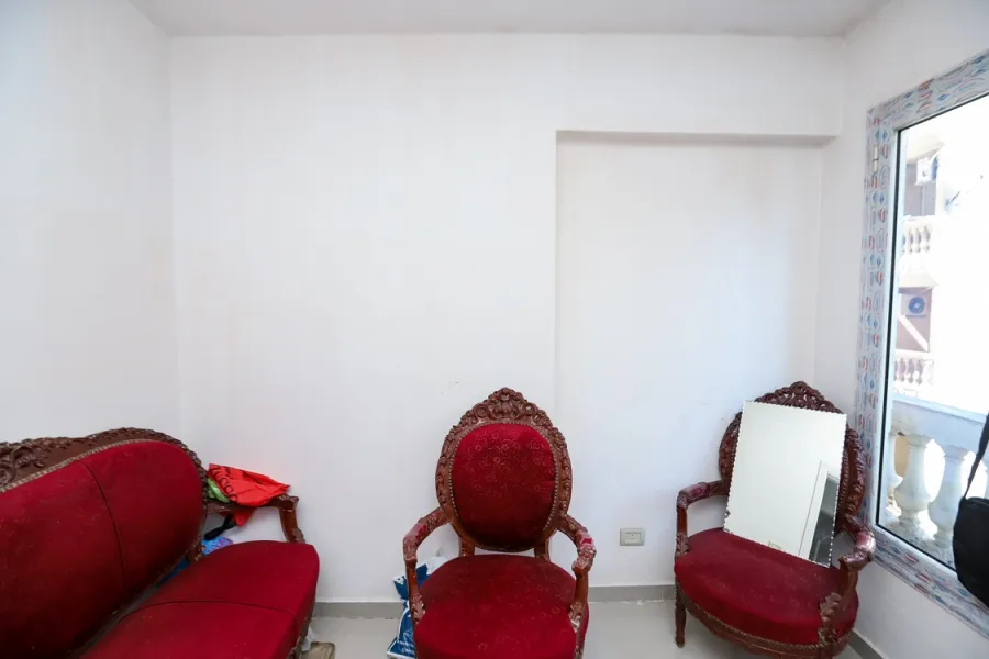 Apartment for rent 130m Louran (Number 3 From Corniche)