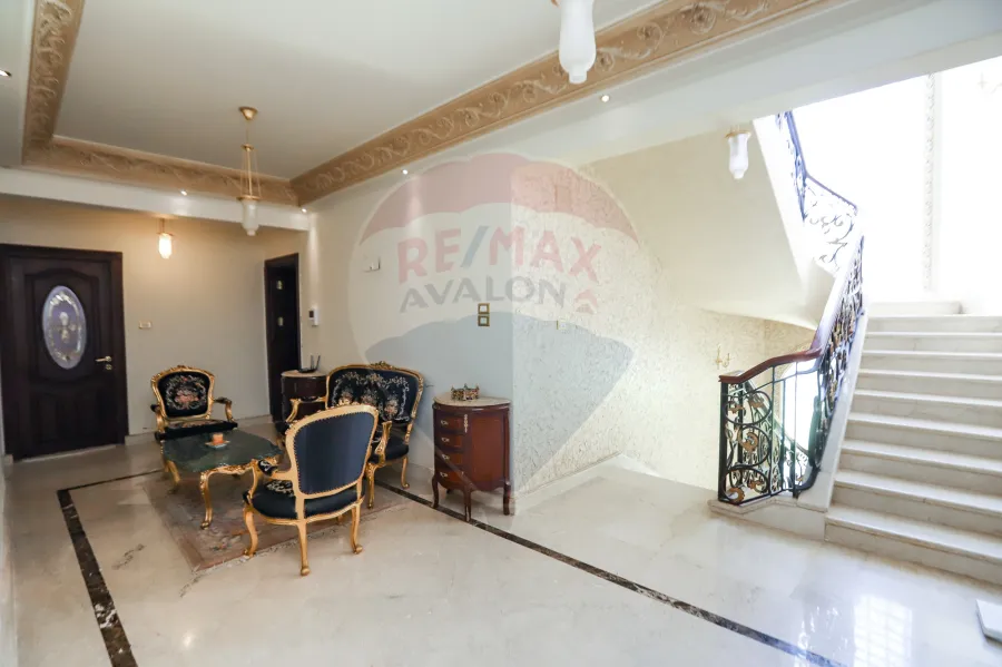 فيلا للبيع 609 م كينج مريوط  (كومباوند العروبة)