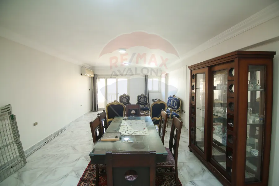 شقة للايجار 150 م سموحه (خطوات من  مصطفى كامل)