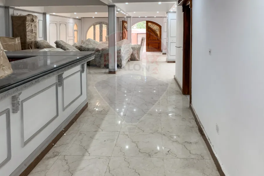 Villa for sale 675 m King Mariout ( main Kafoury road - Loaa Shebl Abdel-Gawad st. )