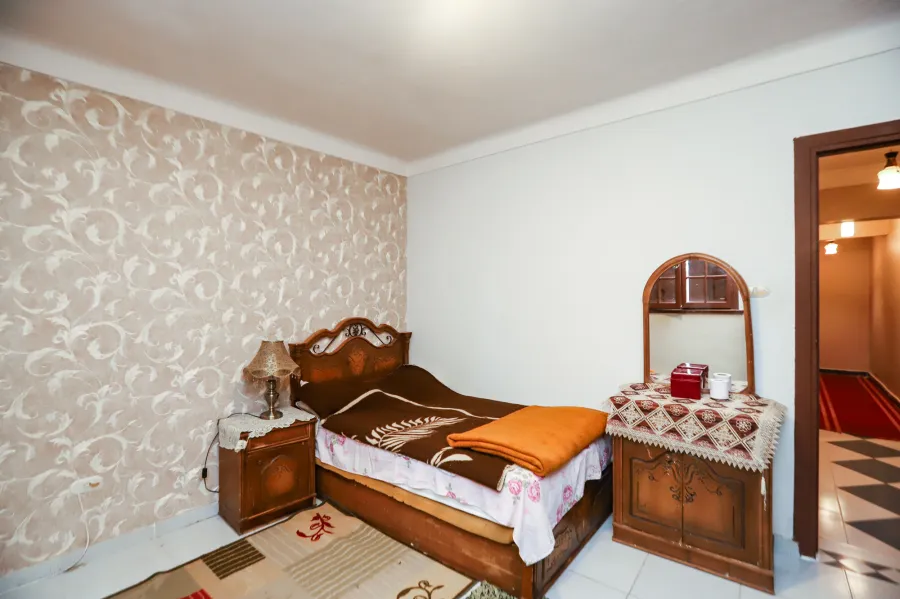 Duplex apartment for sale 120m El-Mandra (Idris St.)