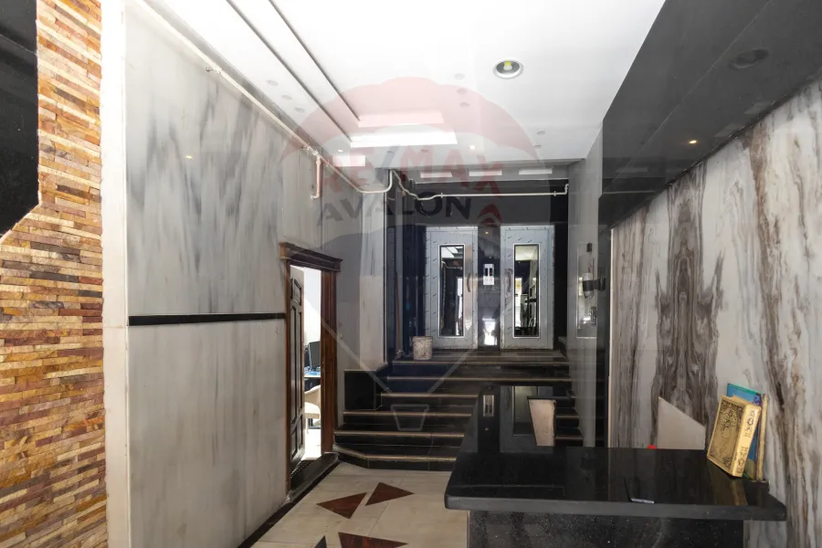 Apartment for sale 100 m Miami (Khaled Abn el walid st.)