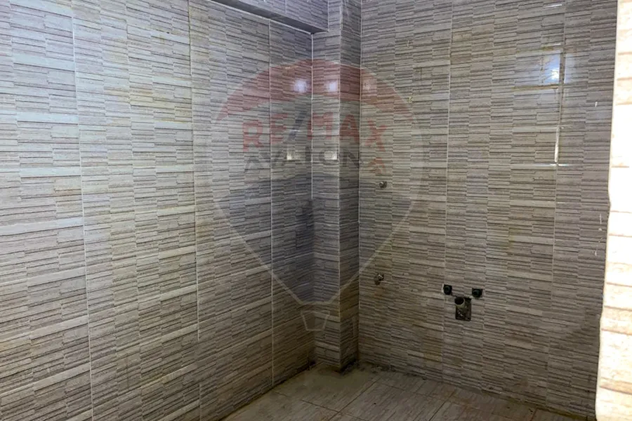 Apartment for rent 150 m El-Mandara (Gamal Abdelnasser st.)