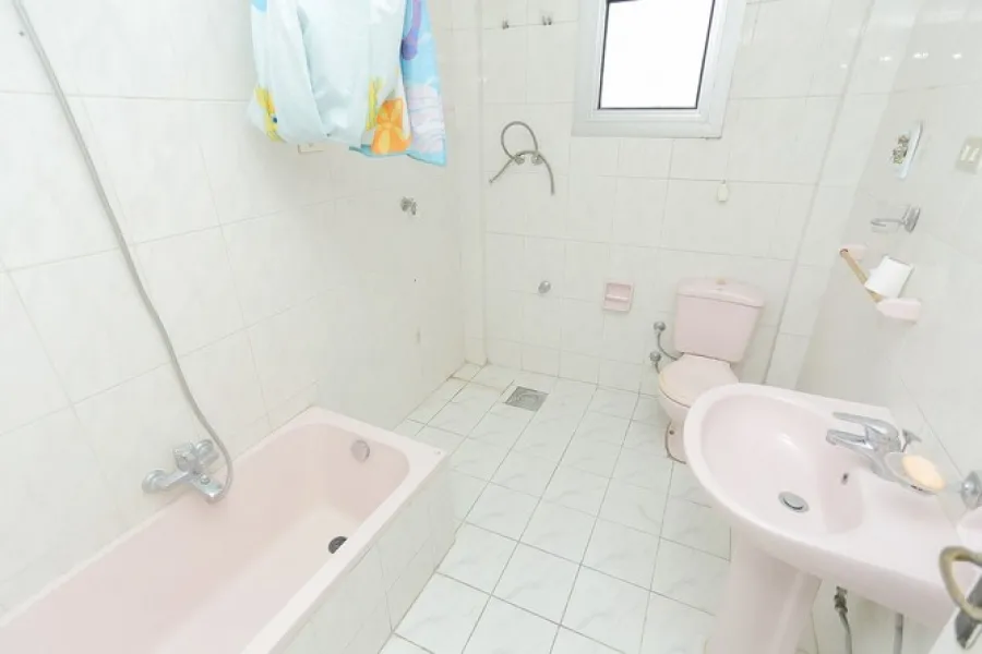 شقة للبيع 252م مصطفى كامل -عمارات الضباط الأستثمارى