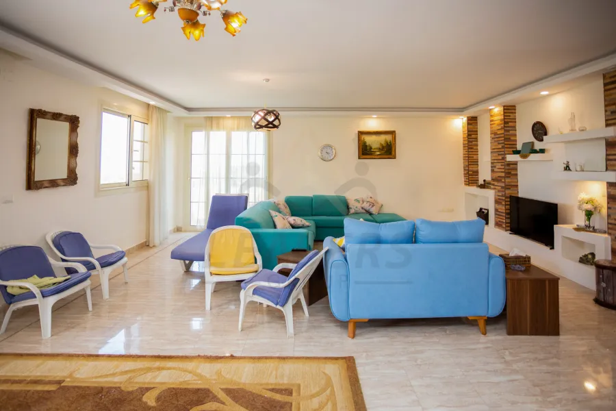 فيلا ستاند الون للبيع (مارينا 5 لسان الوزراء - الساحل) 1,200 م