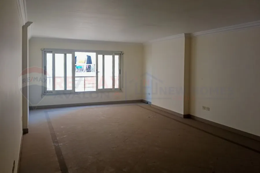 Apartment for rent 157 m Louran (Al-Eqbal main St.)
