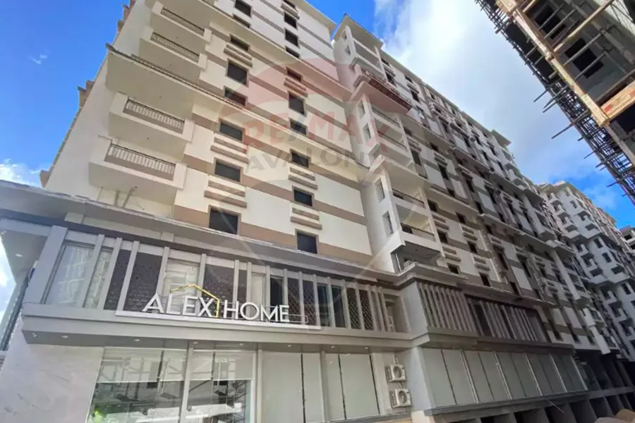 شقة للبيع 140 م سموحة (بيرلا سيتي)