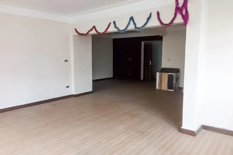 شقة للبيع 160 م صافى لوران ( ش ابو قير )