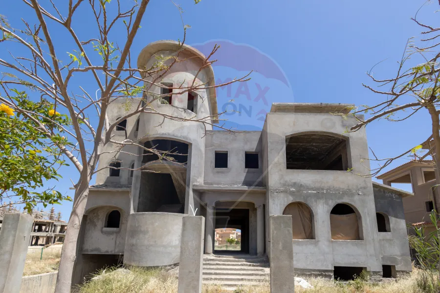 فيلا للبيع كينج مريوط (اليكس ويست - منطقة سانت كاترين نموذج 2) - 884 م