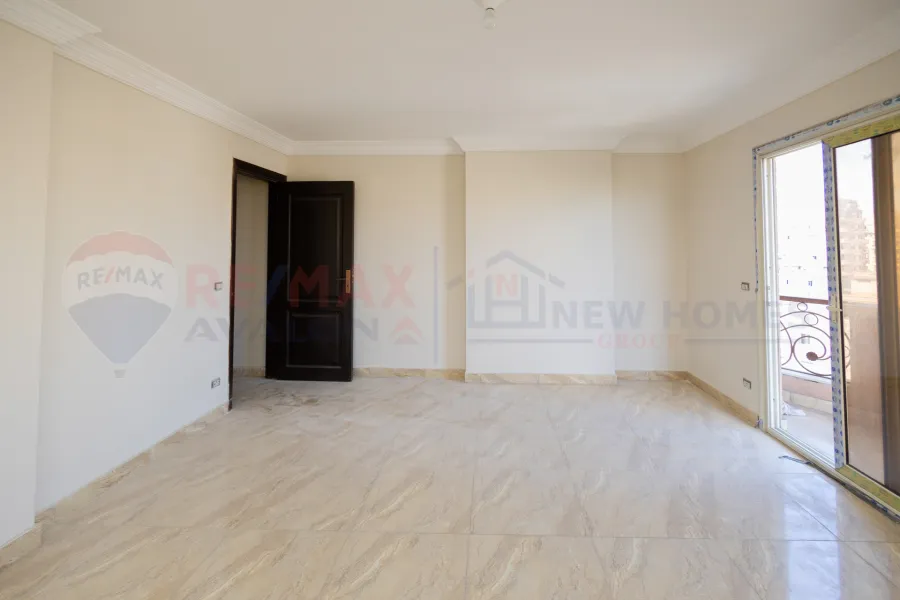 شقة للإيجار 185 م الإبراهيمية (خطوات من نادي سبورتنج)