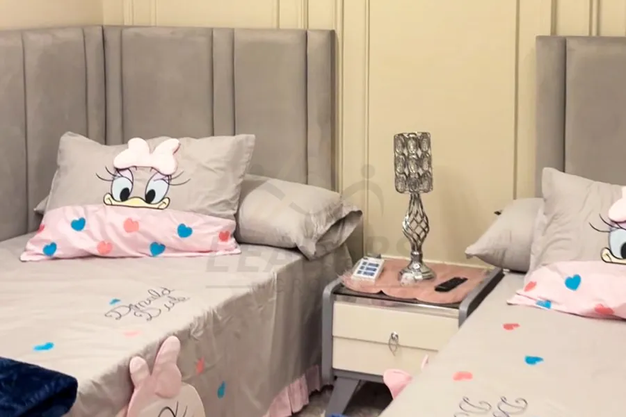 شقة للبيع 125 م  سيدي بشر (كومباوند الصفوة - ش مصطفي كامل)