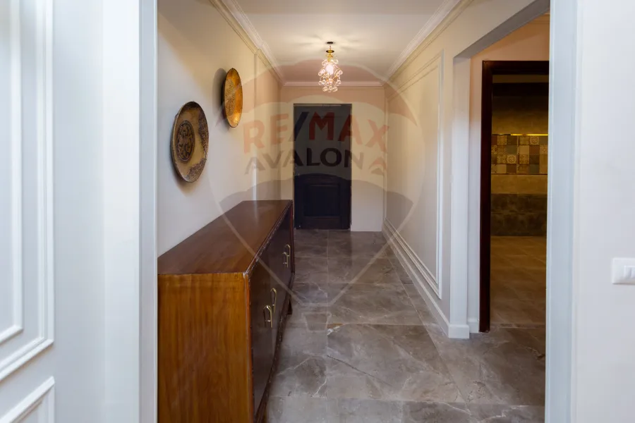 شقة للبيع 190 م سموحة (فالوري انطونيادس)