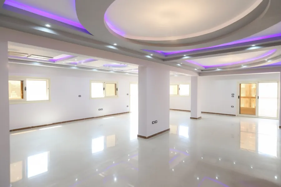 شقة دوبليكس للبيع 650م رشدي (متفرع من عبد الحميد العبادي)