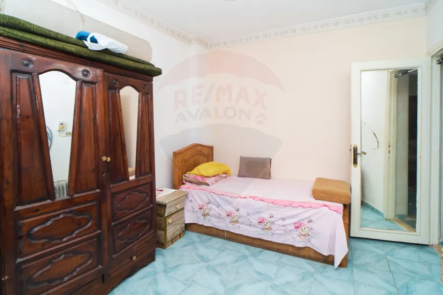 شقة للبيع 110 م المعمورة الشاطئ (ش الشرطة)